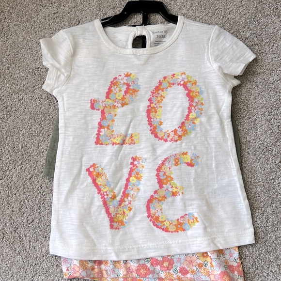 NWT! Carters three piece mix and match outfit - Picture 8 of 10